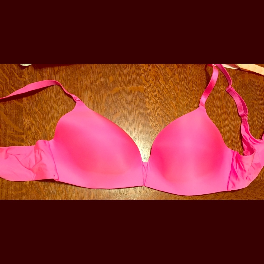 Victoria’s Secret Bra NWT